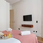 307-suite Serbie - Superbe à Appartement