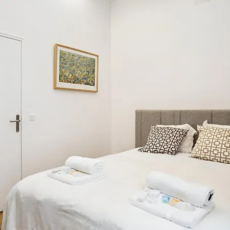 307-suite Serbie - Superbe A * Paris